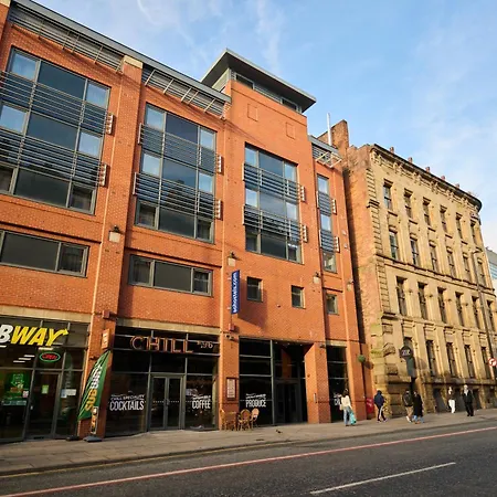 A&O Manchester City Centre-3